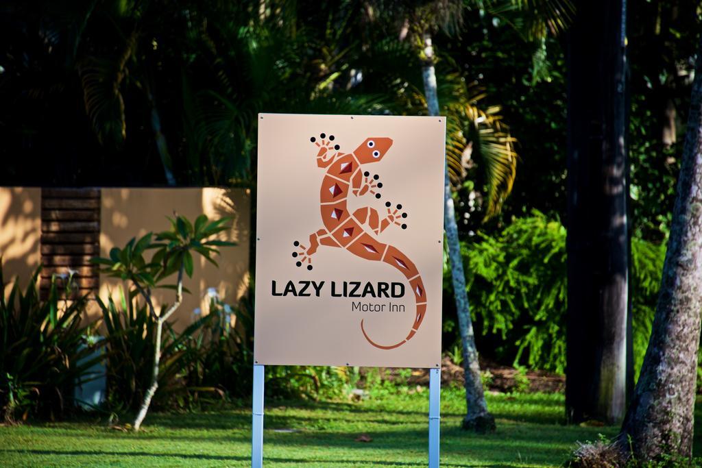 Lazy Lizard Motor Inn Port Douglas Exterior photo